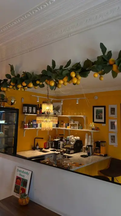 Yellow Lemon Coffee & Wine Cafe