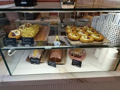 MISE EN PLACE Brunch-Bakery & Specialty coffee
