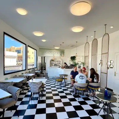 Cocoté café & shop pastel