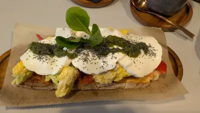 Maly Brunch & Specialty Coffee
