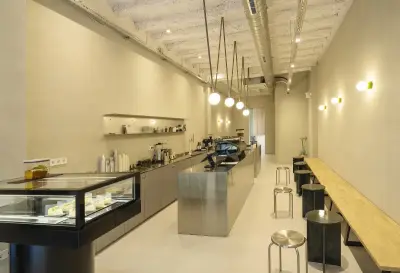 MAISON COFFEE II