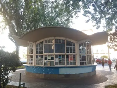 Taquilla Central IMCE, Kiosco Praza Ourense