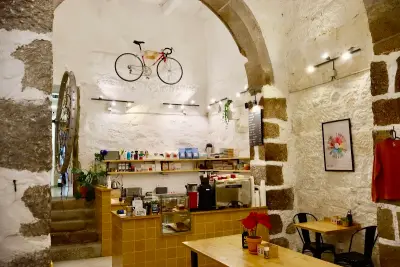 Peloton Café & Cycling