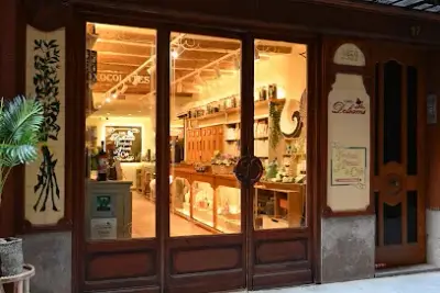 DELSAMS Botiga Cafè i Ultramarins