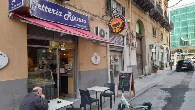Vago - Rizzuto specialty coffee and snacks