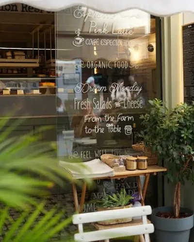 Biomio | Organic Food & Brunch Sevilla