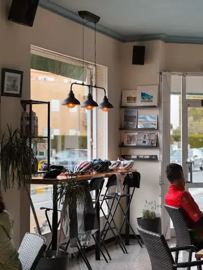 Holibikes Tours & Coffee