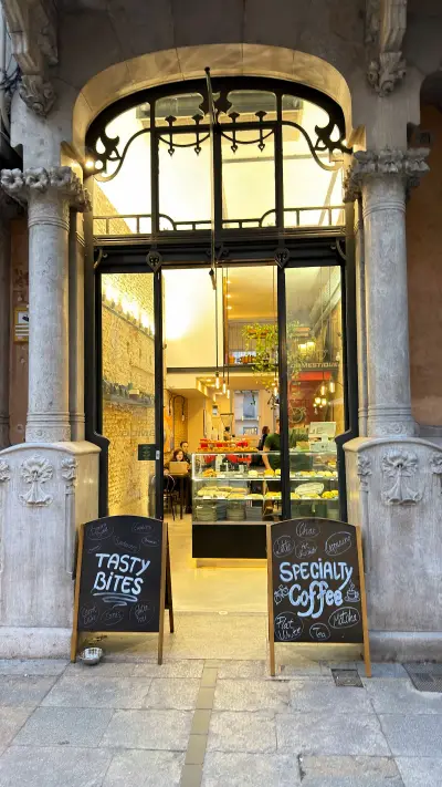 Domestique Cafe