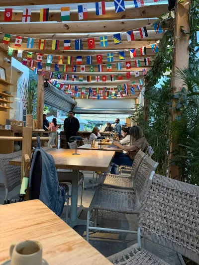 Aúna Café