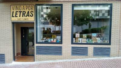 Vino a por Letras. Café y Libros