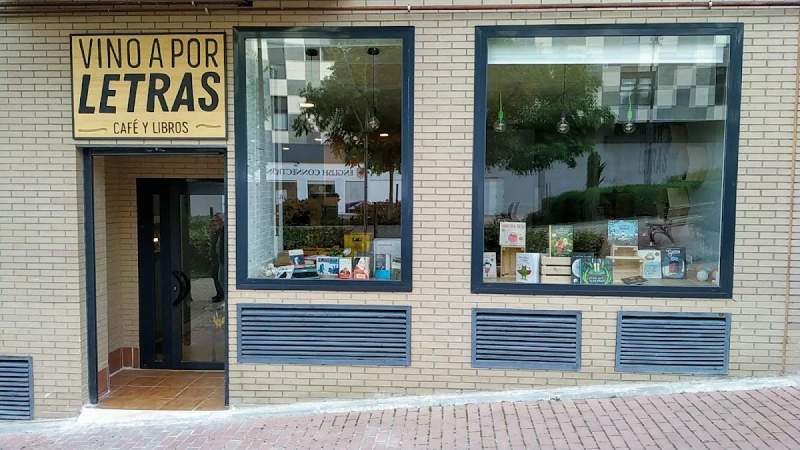 Photo of Vino a por Letras. Café y Libros