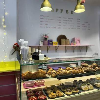 Photo of MOLLY BRUNCH