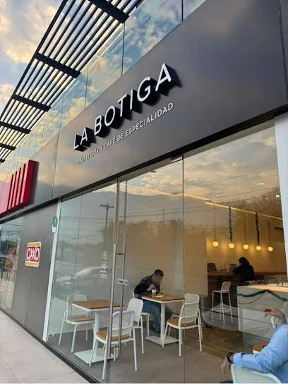 Photo of La Botiga - Pastelería y Cafetería