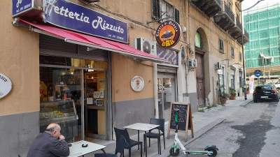 Vago - Rizzuto specialty coffee and snacks