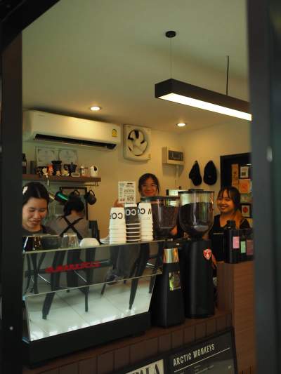 LAW COFF & CO ลอว์คอฟ แอนด์ โค หลังมช.