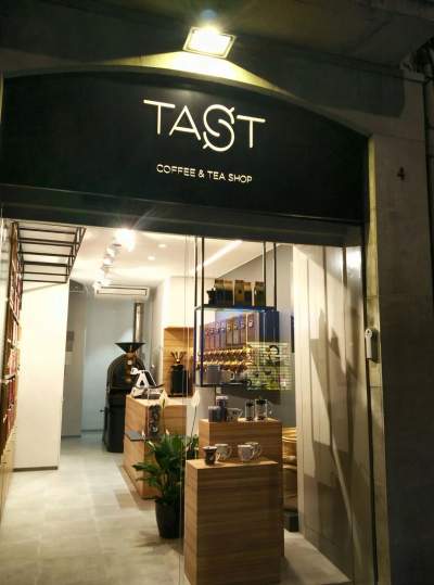 TAST coffee & tea shop