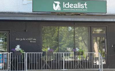 Idealist - brunch all day long, specialty coffee, pastries