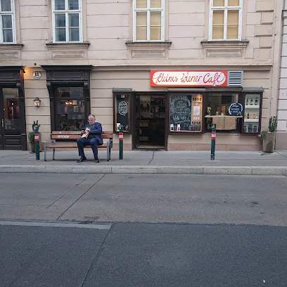 Photo of Kleines Wiener Café // Toluka Kaffee
