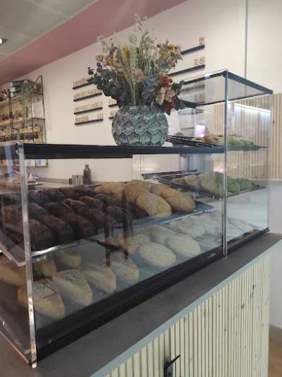 DeCo Café