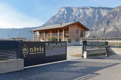 CamperStop e Bed&Breakfast Navis